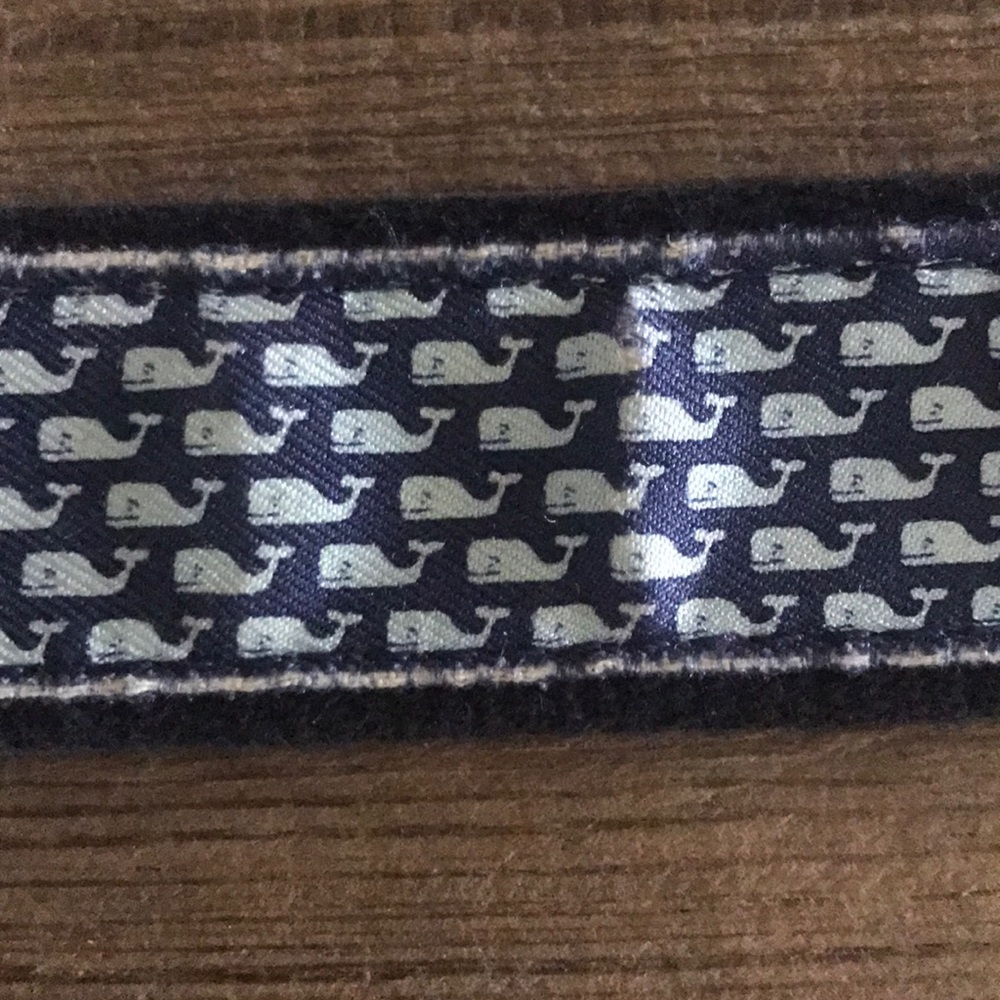 Vineyard Vines belt